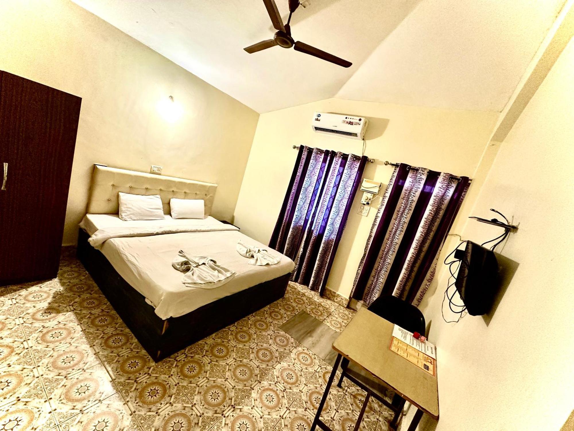 Jacks Place Beach Way Calangute Room photo
